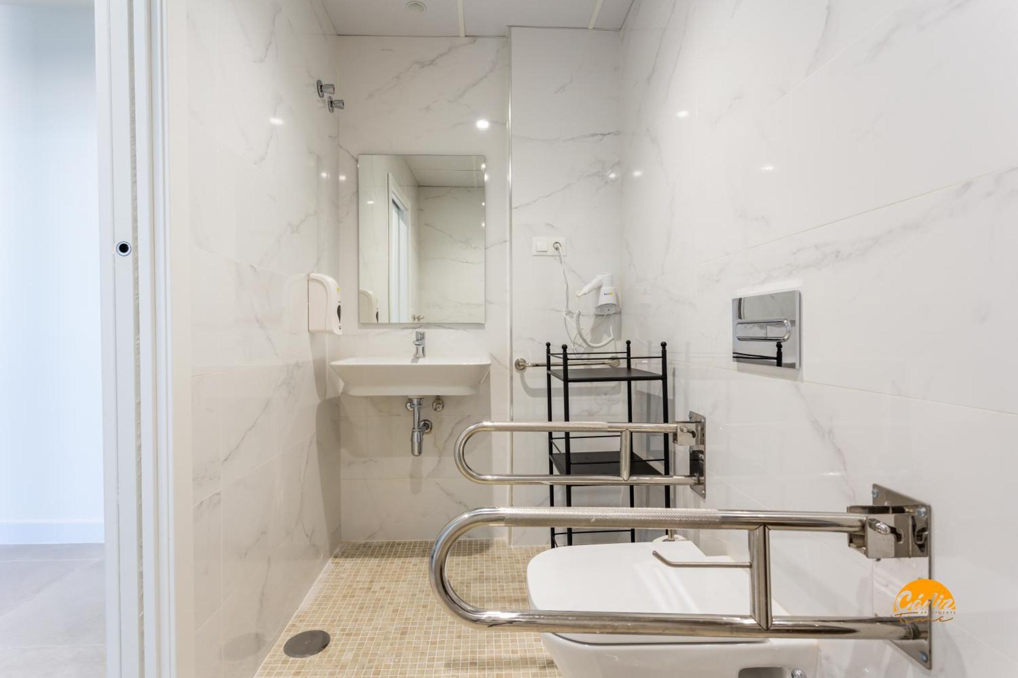 Delfin Azul 2 Free Parking By Cadiz Time Apartamento Exterior foto